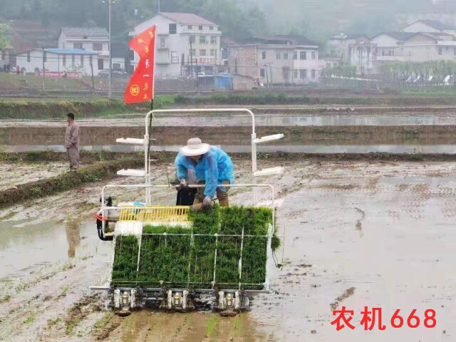 全国首创！湖南推行农机安全生产责任保险